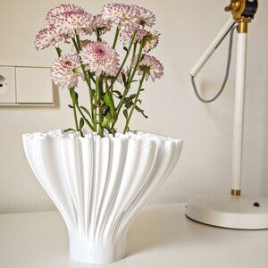 Coral Reef Vase & Desk Organizer Sculptural Flower Vase Pen Marker Crayon Holder